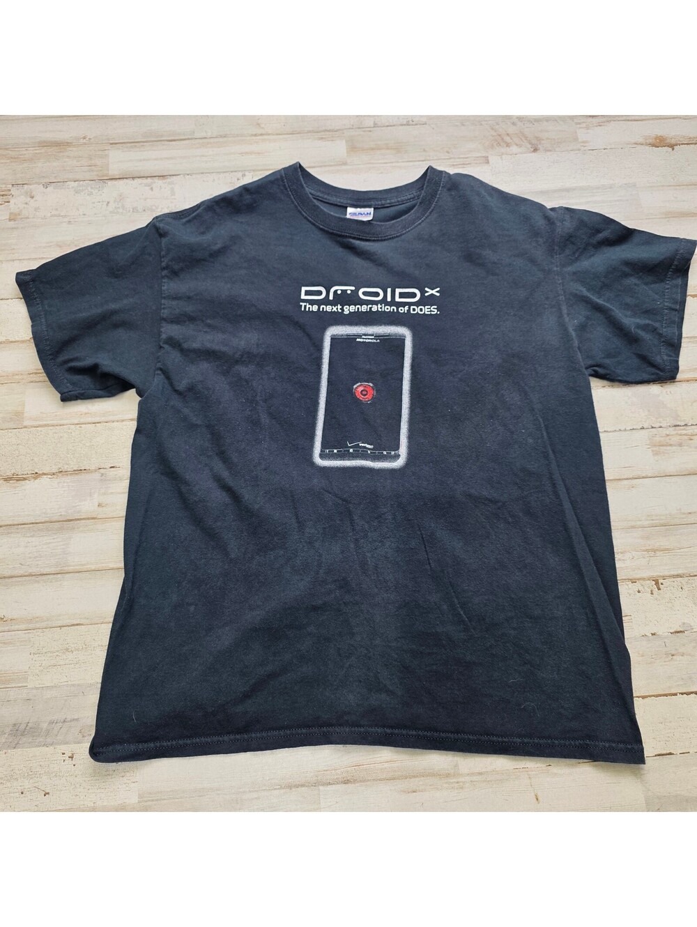 VTG Droid Does Motorola T-Shirt L Black Gildan Heavy Cotton Android Tech Graphic